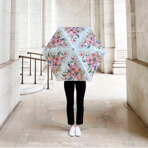 Rifle Paper Co. Garden Party Umbrella with cover, NWT, auto open/close button